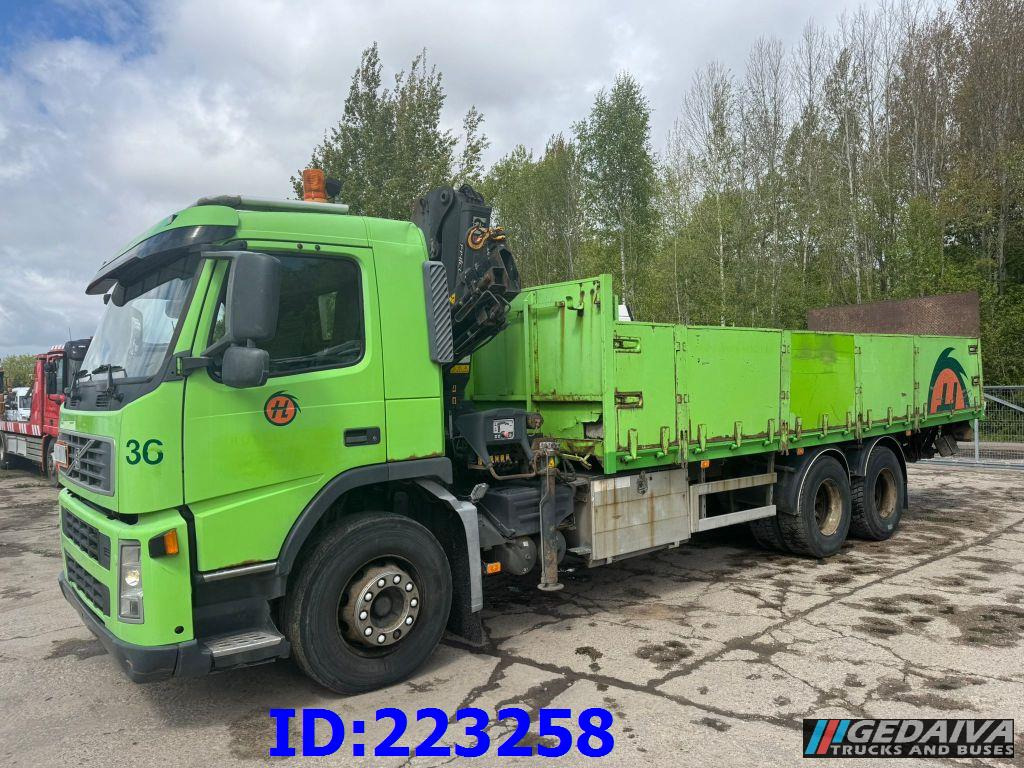 VOLVO 300HP 6x2 + HIAB 144B -3 CL - Dropside/ Flatbed truck: picture 1 VOLVO 300HP 6x2 + HIAB 144B -3 CL - Dropside/ Flatbed truck: picture 1