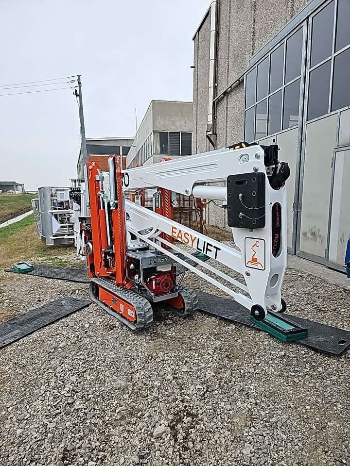 EasyLift R180 - Articulated boom, Spider lift: picture 2 EasyLift R180 - Articulated boom, Spider lift: picture 2