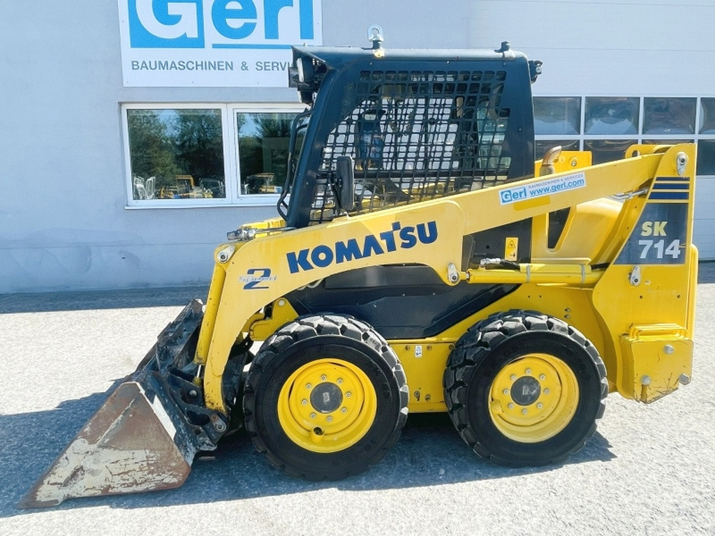 Skid steer loader Komatsu SK714-5 (4067): picture 9