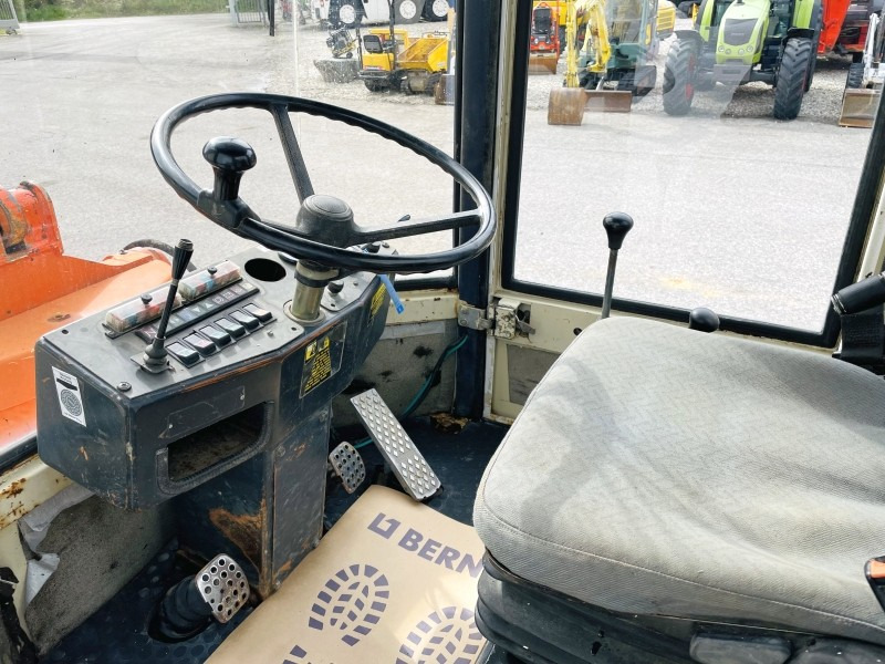 Terex-Schaeff SKS 631 (3509) - Wheel loader: picture 5 Terex-Schaeff SKS 631 (3509) - Wheel loader: picture 5