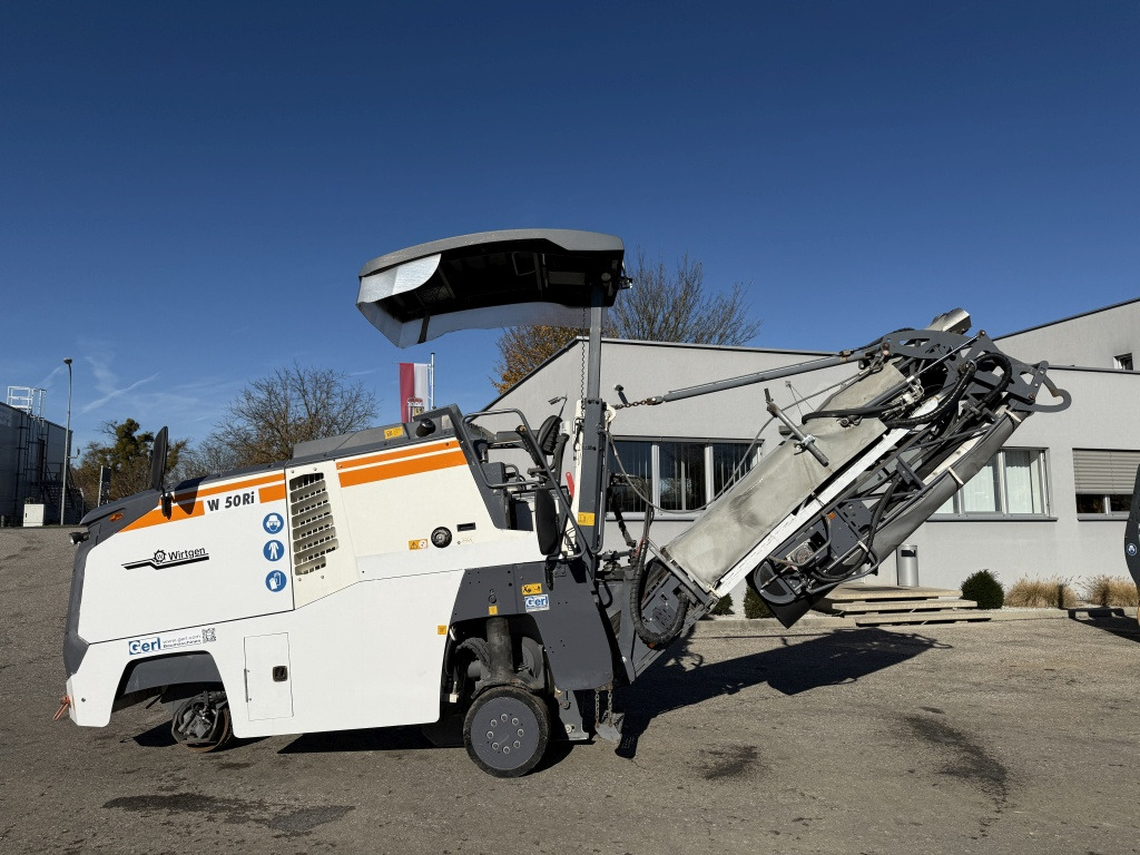 Wirtgen W 50 Ri (111751) - Cold planer: picture 1 Wirtgen W 50 Ri (111751) - Cold planer: picture 1