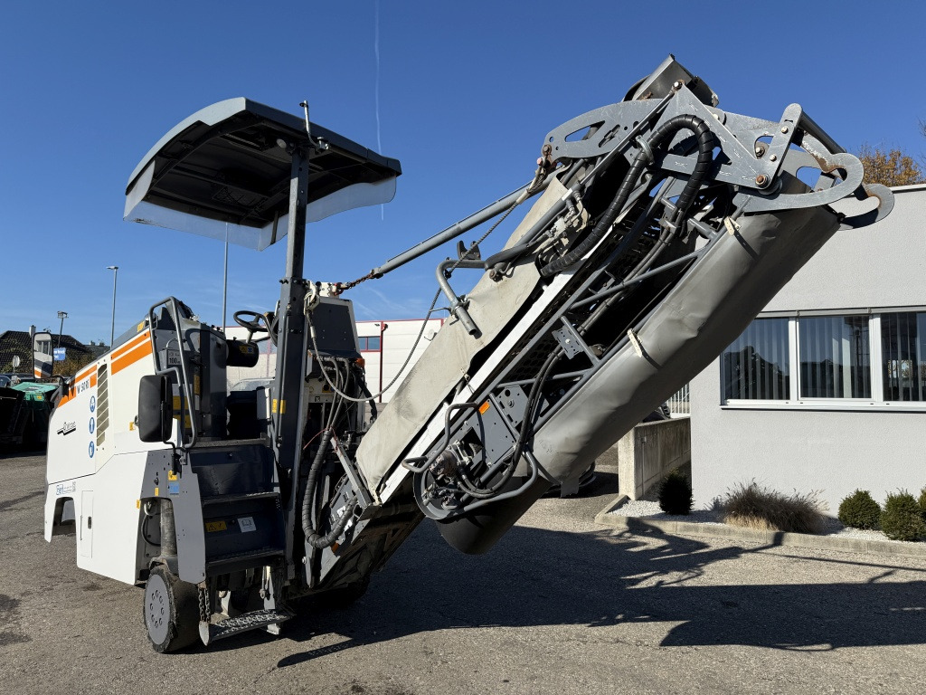 Wirtgen W 50 Ri (111751) - Cold planer: picture 3 Wirtgen W 50 Ri (111751) - Cold planer: picture 3