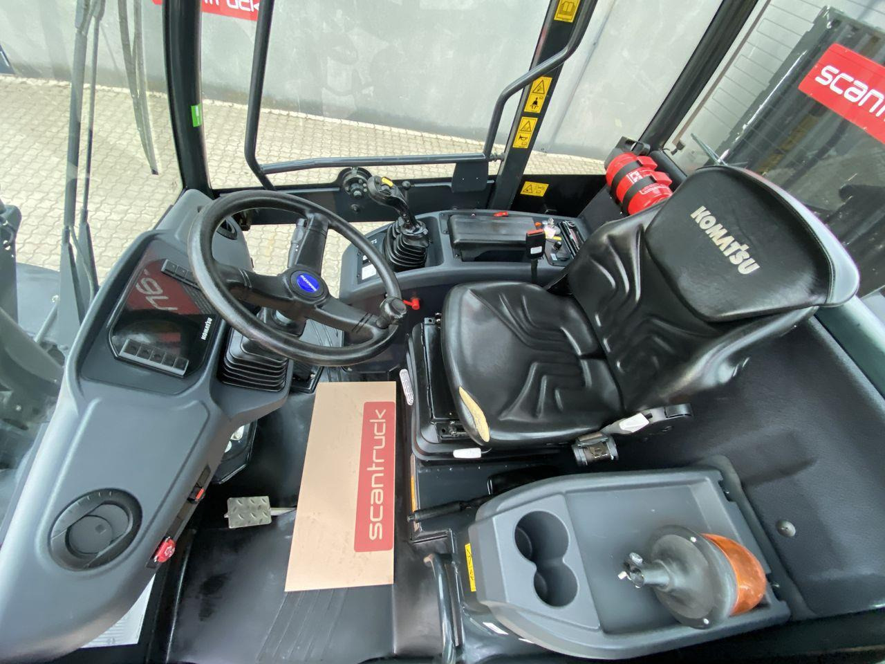Komatsu WA80M-8EO - Compact loader: picture 3 Komatsu WA80M-8EO - Compact loader: picture 3