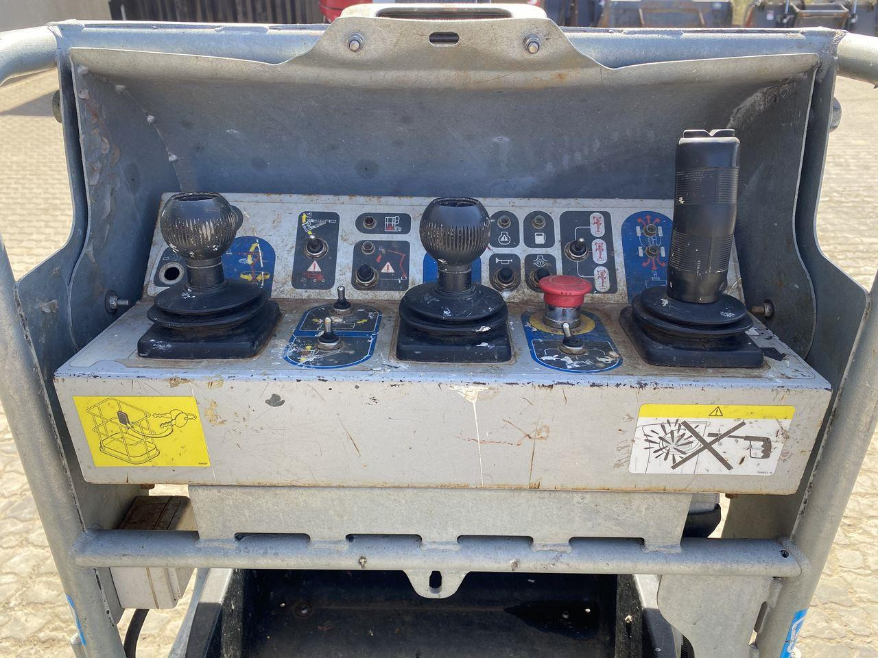 Manitou 180ATJ 2 RC - Articulated boom: picture 3 Manitou 180ATJ 2 RC - Articulated boom: picture 3