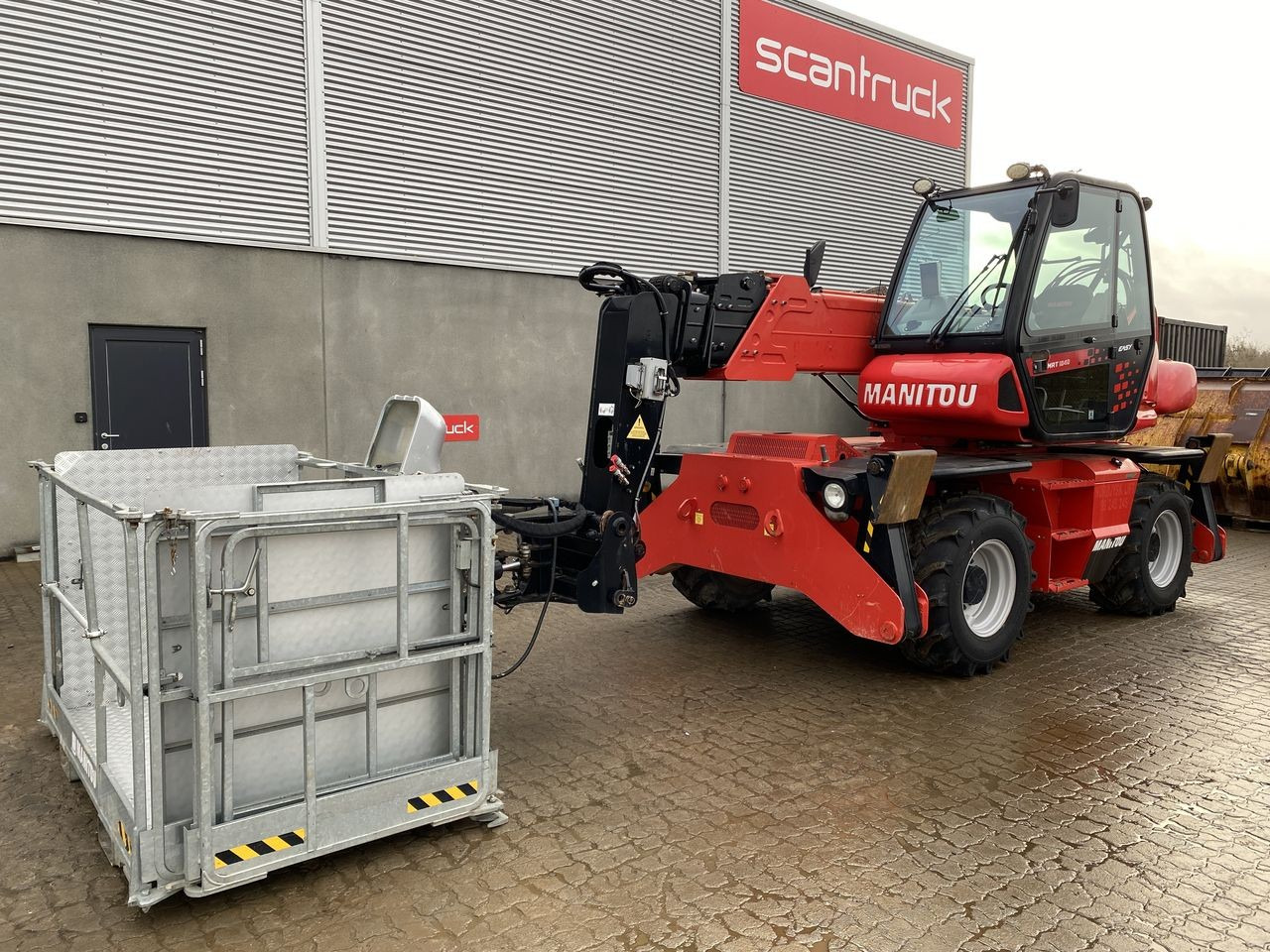 Manitou MRT1840 EASY ST3B - Telescopic handler: picture 1 Manitou MRT1840 EASY ST3B - Telescopic handler: picture 1