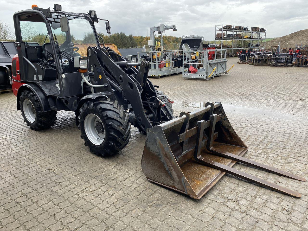 Weidemann 2070 - Compact loader: picture 5 Weidemann 2070 - Compact loader: picture 5