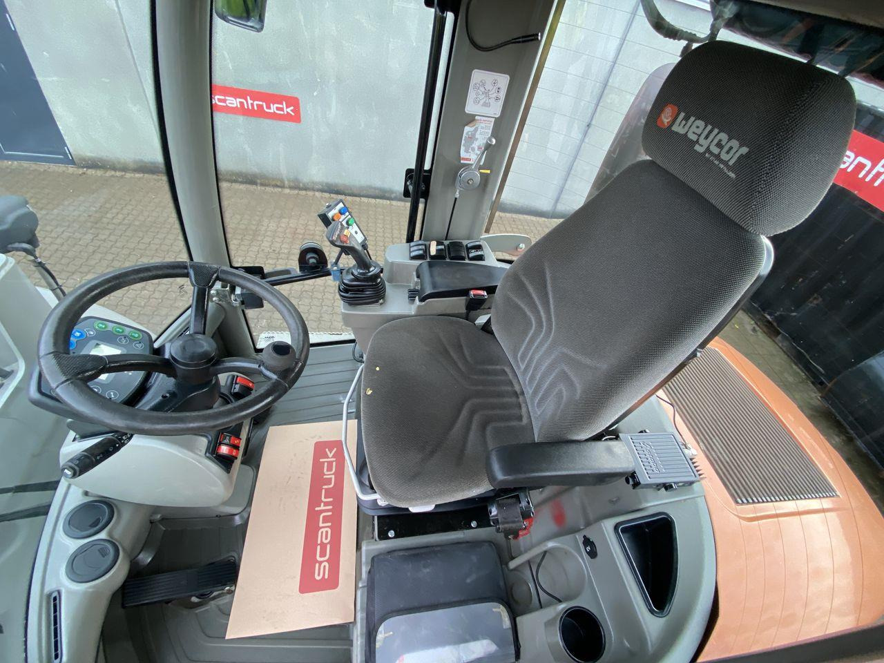 Weycor AR550 HS - Compact loader: picture 3 Weycor AR550 HS - Compact loader: picture 3