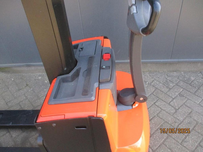 Stacker BT SWE 080L: picture 6 Stacker BT SWE 080L: picture 6