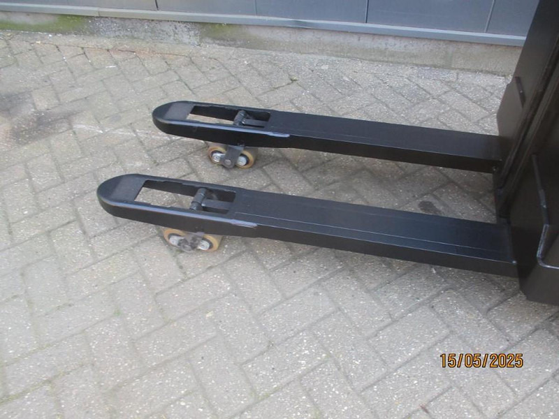 Stacker BT SWE 080L: picture 10 Stacker BT SWE 080L: picture 10