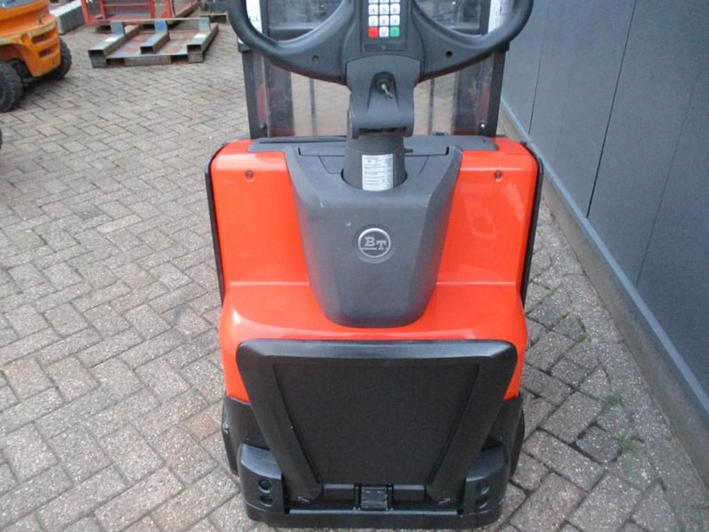 BT SWE 200D - Stacker: picture 5 BT SWE 200D - Stacker: picture 5