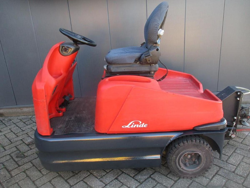 Linde P 60 - Tow tractor: picture 1 Linde P 60 - Tow tractor: picture 1