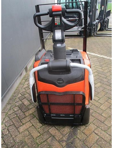 Toyota LPE 250 - Pallet truck: picture 4 Toyota LPE 250 - Pallet truck: picture 4