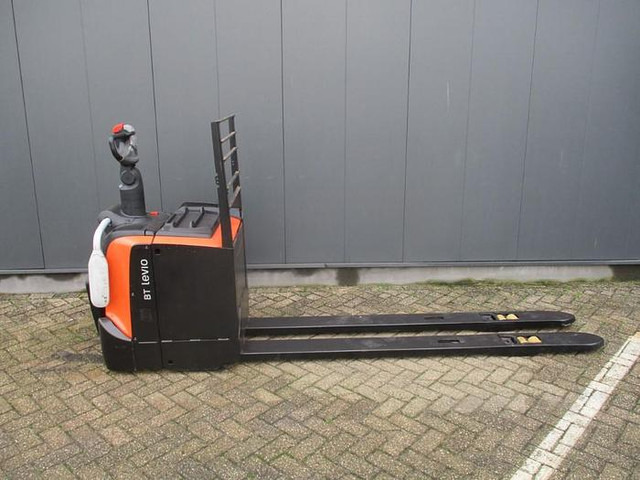 Toyota LPE 250 - Pallet truck: picture 1 Toyota LPE 250 - Pallet truck: picture 1