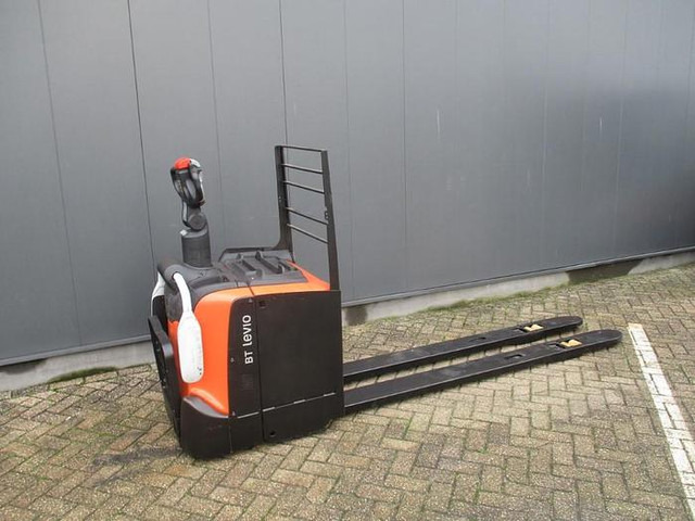 Toyota LPE 250 - Pallet truck: picture 3 Toyota LPE 250 - Pallet truck: picture 3