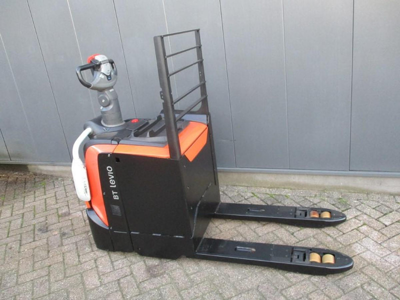 Toyota LPE250 - Pallet truck: picture 1 Toyota LPE250 - Pallet truck: picture 1