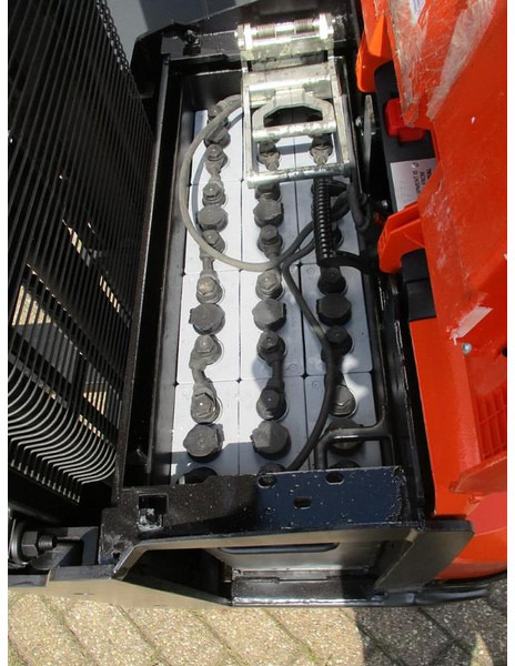 Toyota SWE 120L - Stacker: picture 4 Toyota SWE 120L - Stacker: picture 4