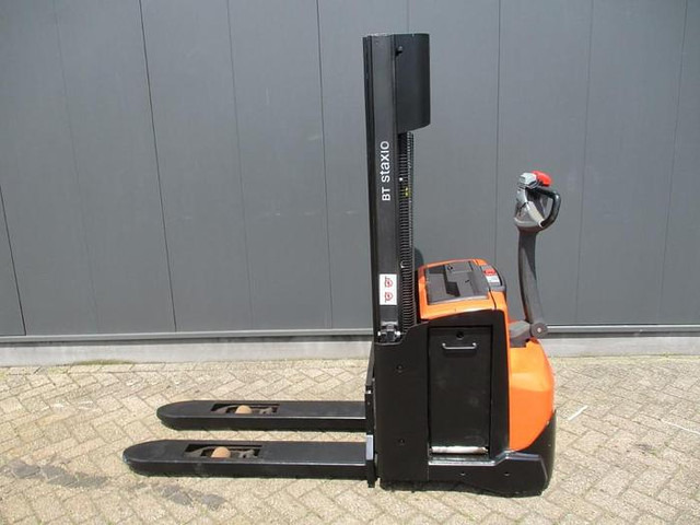 Toyota SWE 120L - Stacker: picture 1 Toyota SWE 120L - Stacker: picture 1