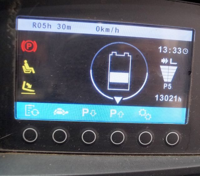 Jungheinrich EFG430 - Electric forklift: picture 5 Jungheinrich EFG430 - Electric forklift: picture 5