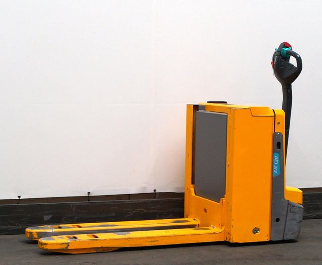 Jungheinrich EJE C20 - Pallet truck: picture 1 Jungheinrich EJE C20 - Pallet truck: picture 1