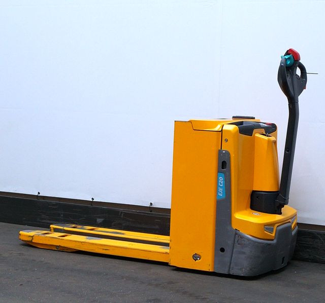 Jungheinrich EJE C20 - Pallet truck: picture 2 Jungheinrich EJE C20 - Pallet truck: picture 2