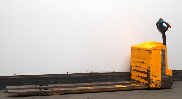Jungheinrich EJE220 - Pallet truck: picture 1 Jungheinrich EJE220 - Pallet truck: picture 1