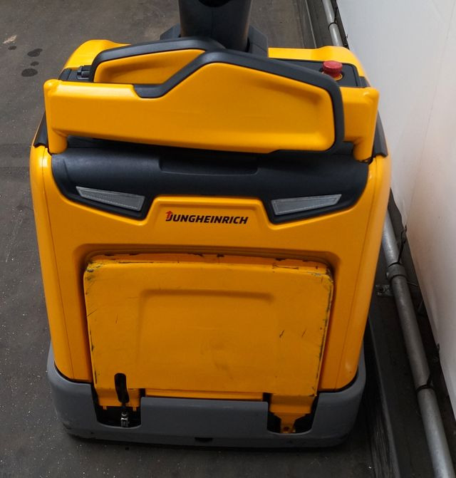 Jungheinrich ERE120 - Pallet truck: picture 4 Jungheinrich ERE120 - Pallet truck: picture 4