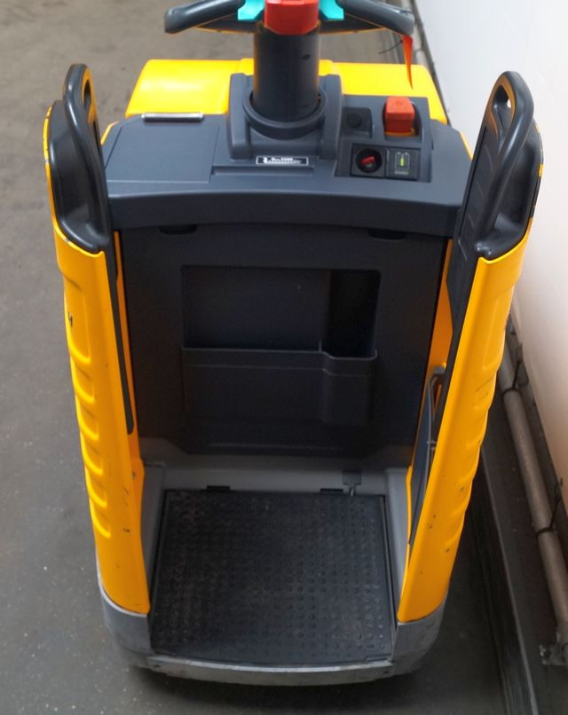 Jungheinrich ERE225 - Pallet truck: picture 3 Jungheinrich ERE225 - Pallet truck: picture 3