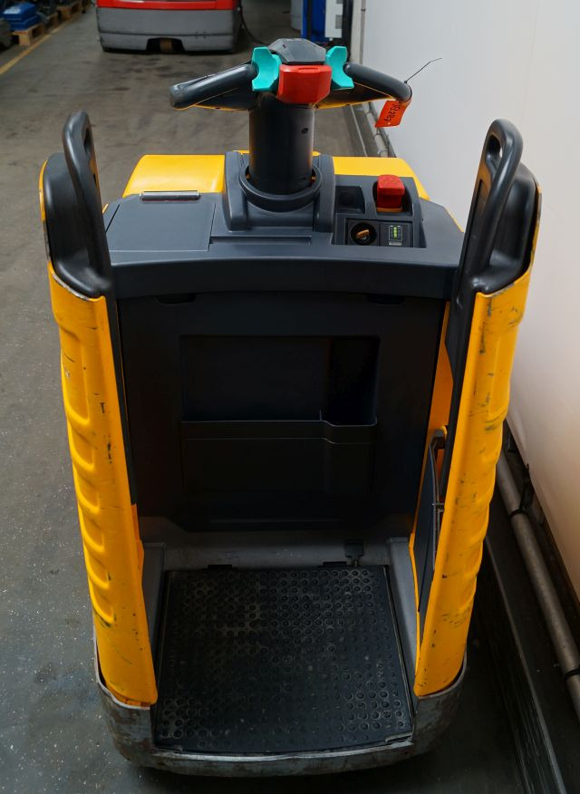 Jungheinrich ERE225 - Pallet truck: picture 3 Jungheinrich ERE225 - Pallet truck: picture 3