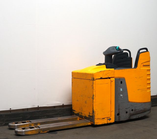 Jungheinrich ERE225 - Pallet truck: picture 1 Jungheinrich ERE225 - Pallet truck: picture 1