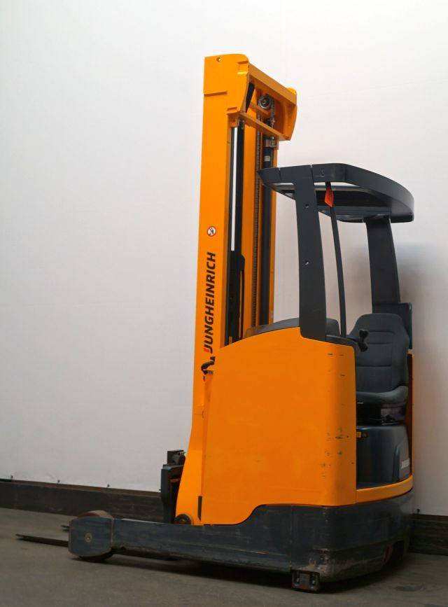 Jungheinrich ETV214 - Reach truck: picture 1 Jungheinrich ETV214 - Reach truck: picture 1
