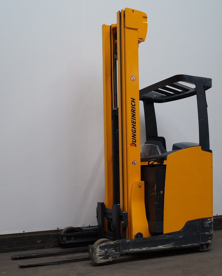 Jungheinrich ETV214 - Reach truck: picture 2 Jungheinrich ETV214 - Reach truck: picture 2