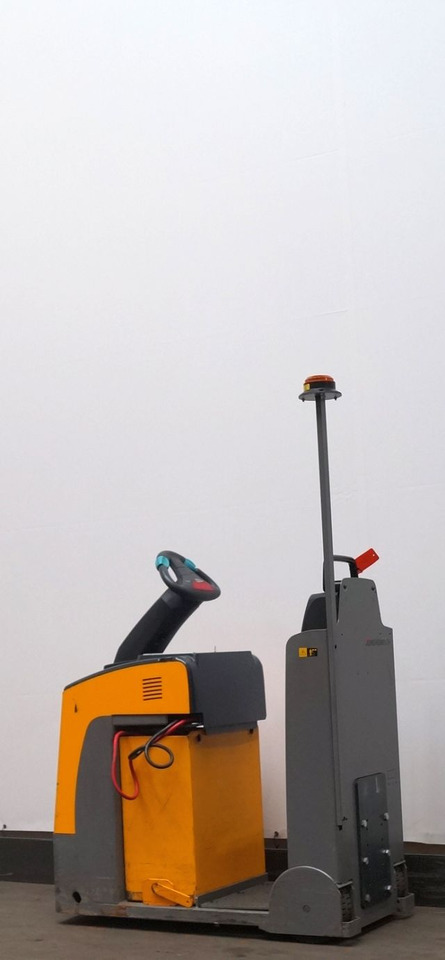 Jungheinrich EZS130 - Tow tractor: picture 2 Jungheinrich EZS130 - Tow tractor: picture 2