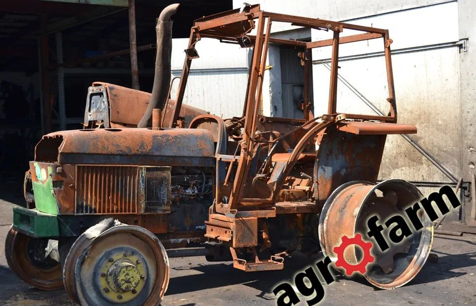 John Deere 1950 2250 most silnik skrzynia blok obudowa wał - Gearbox for Agricultural machinery: picture 1 John Deere 1950 2250 most silnik skrzynia blok obudowa wał - Gearbox for Agricultural machinery: picture 1