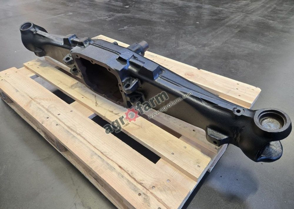 Obudowa przedniego mostu, New Holland L75, TL - Transmission: picture 3 Obudowa przedniego mostu, New Holland L75, TL - Transmission: picture 3