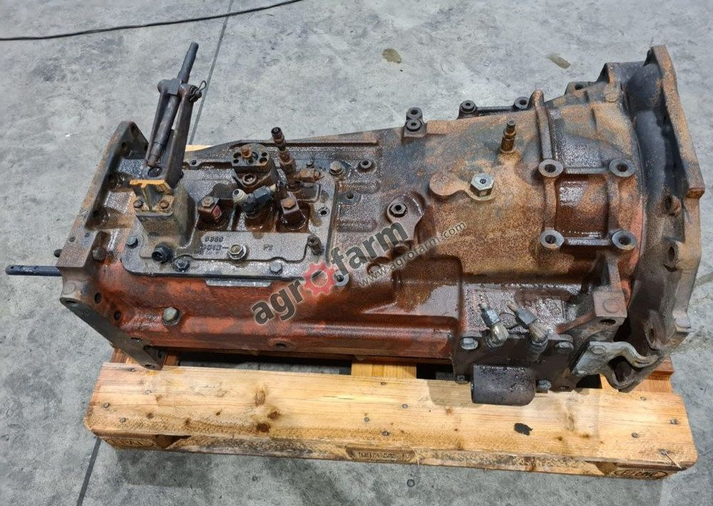 Skrzynia biegów Massey Ferguson 6170 461B9 - Gearbox: picture 3 Skrzynia biegów Massey Ferguson 6170 461B9 - Gearbox: picture 3