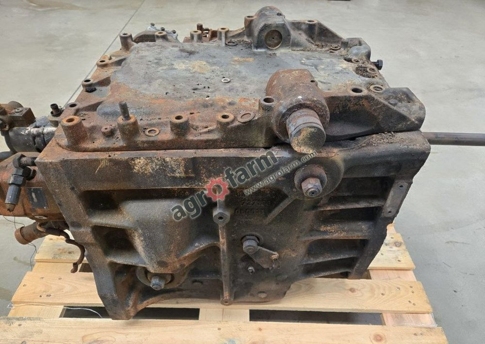 Skrzynia biegów Massey Ferguson 6614, Vario ML130 - Gearbox: picture 3 Skrzynia biegów Massey Ferguson 6614, Vario ML130 - Gearbox: picture 3