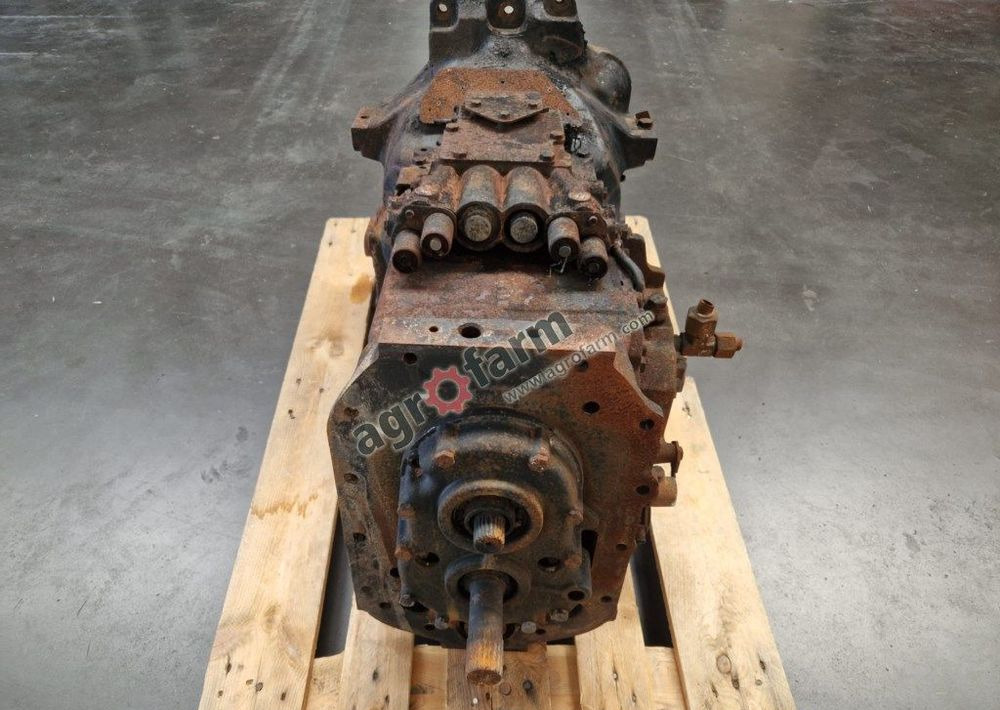 Skrzynia biegów New Holland T6.175 44980087 - Gearbox: picture 4 Skrzynia biegów New Holland T6.175 44980087 - Gearbox: picture 4