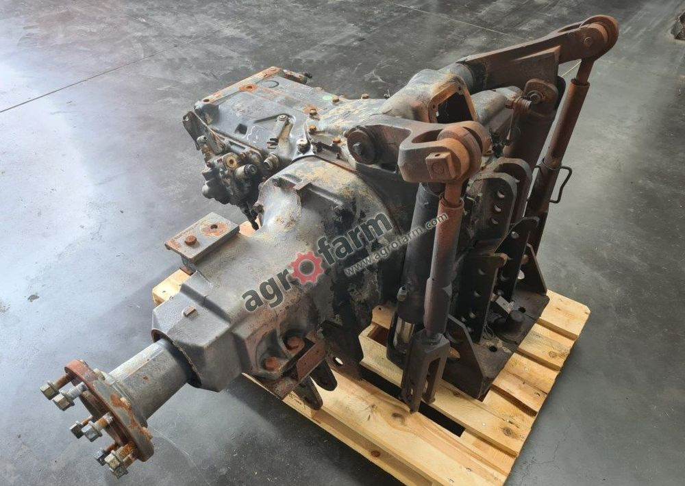 Tylny most Massey Ferguson 6180 - Gearbox: picture 2 Tylny most Massey Ferguson 6180 - Gearbox: picture 2