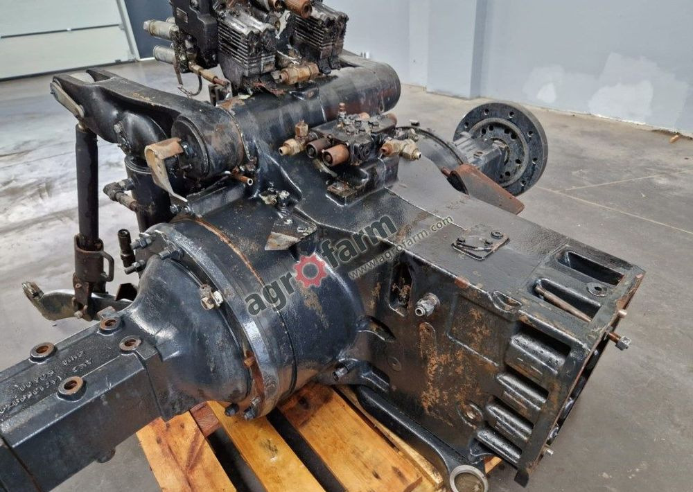 Tylny most New Holland T7050 471361499 - Gearbox: picture 2 Tylny most New Holland T7050 471361499 - Gearbox: picture 2