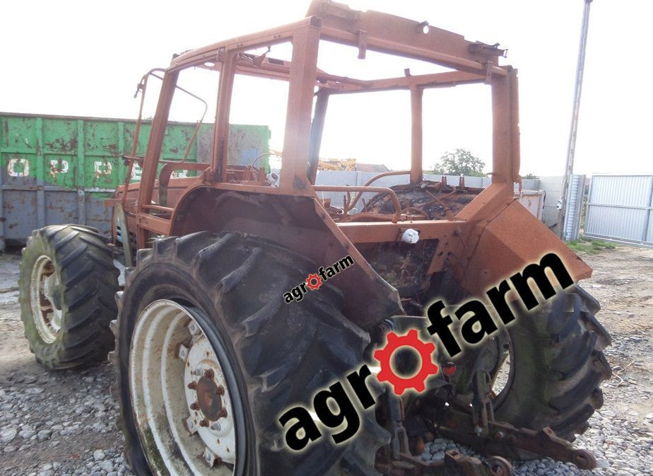 Valtra części 6300 6200 6400 skrzynia silnik most zawór blok głowica zwolnica obudowa wał zwrotnica - Gearbox for Agricultural machinery: picture 4 Valtra części 6300 6200 6400 skrzynia silnik most zawór blok głowica zwolnica obudowa wał zwrotnica - Gearbox for Agricultural machinery: picture 4