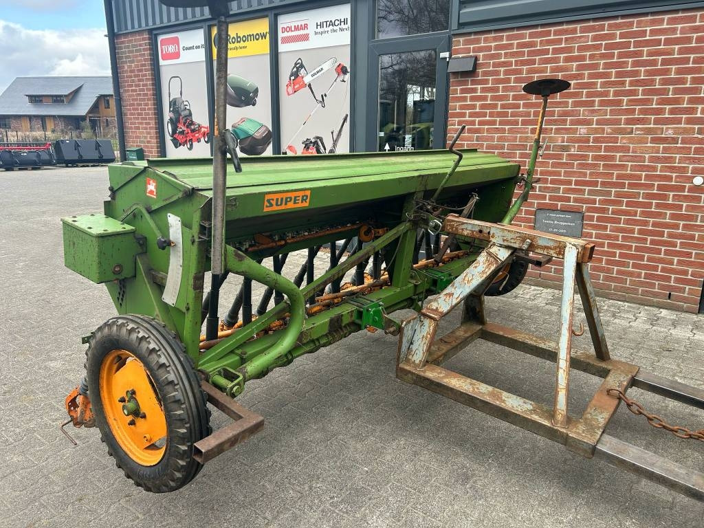Amazone D7 Type 33 - Seed drill: picture 3 Amazone D7 Type 33 - Seed drill: picture 3