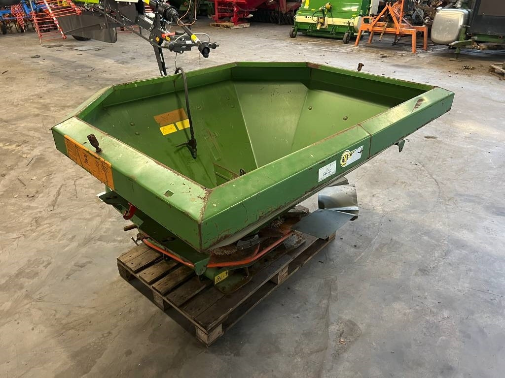 Amazone ZA-F 804 R - Fertilizer spreader: picture 4 Amazone ZA-F 804 R - Fertilizer spreader: picture 4