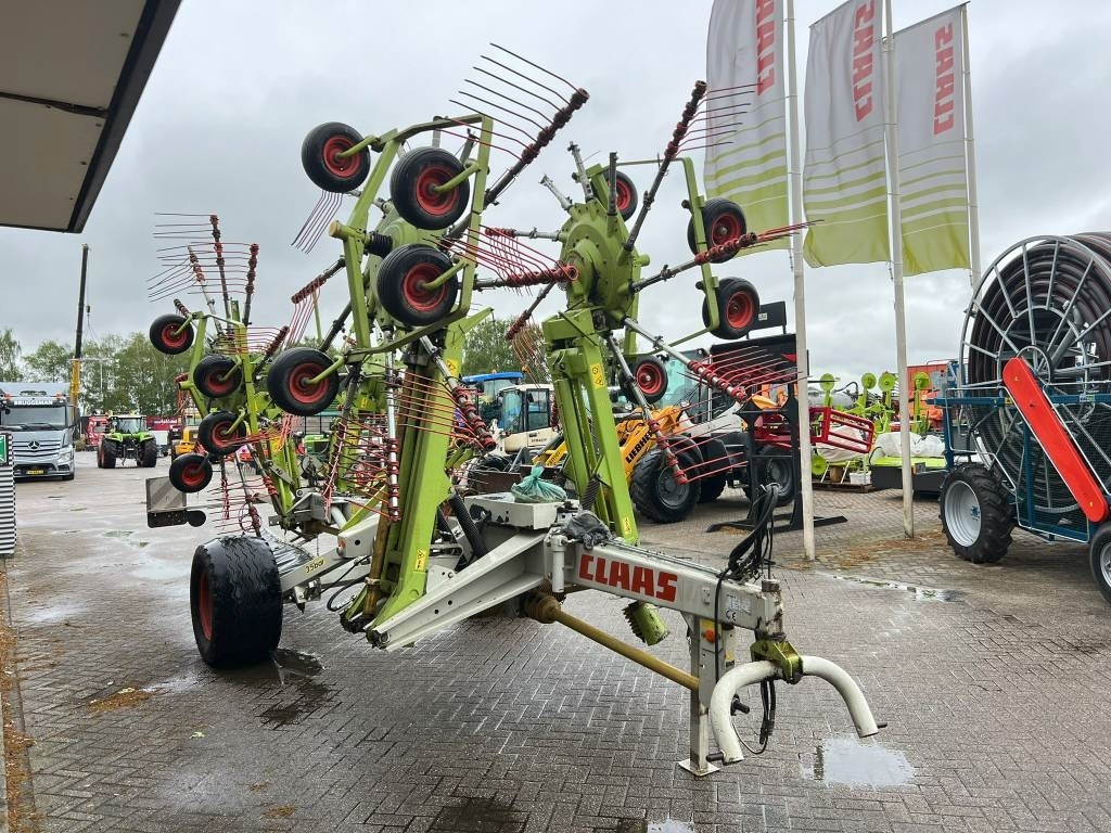 Claas Liner 3000 - Tedder/ Rake: picture 5 Claas Liner 3000 - Tedder/ Rake: picture 5