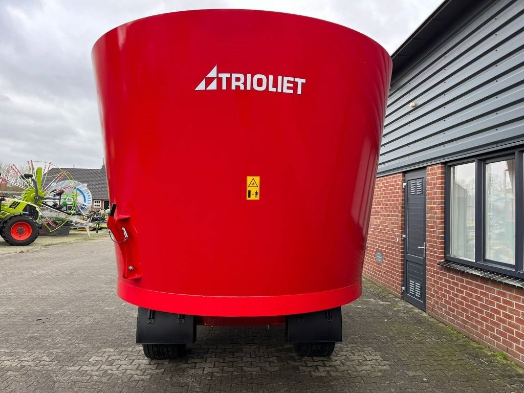 Trioliet SOLOMIX 2-2400L ZK - Forage mixer wagon: picture 4 Trioliet SOLOMIX 2-2400L ZK - Forage mixer wagon: picture 4