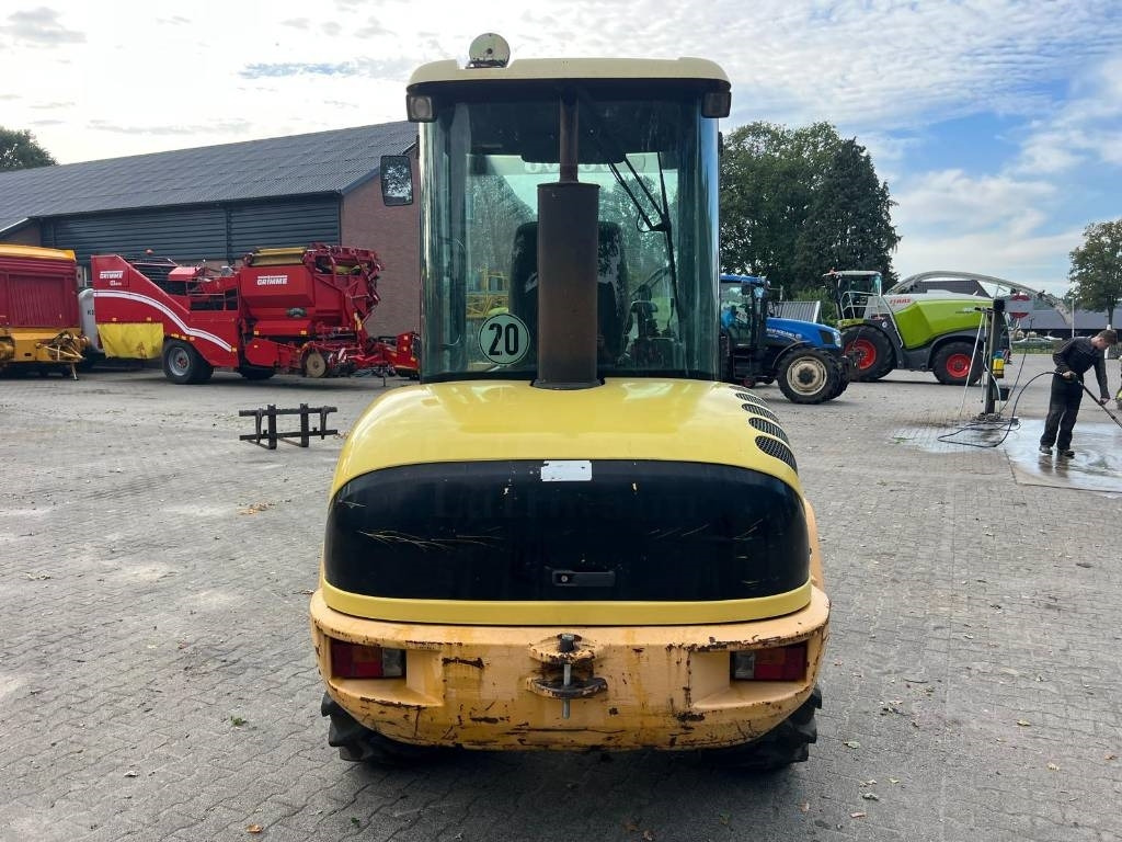 Volvo L 30 B - Wheel loader: picture 4 Volvo L 30 B - Wheel loader: picture 4