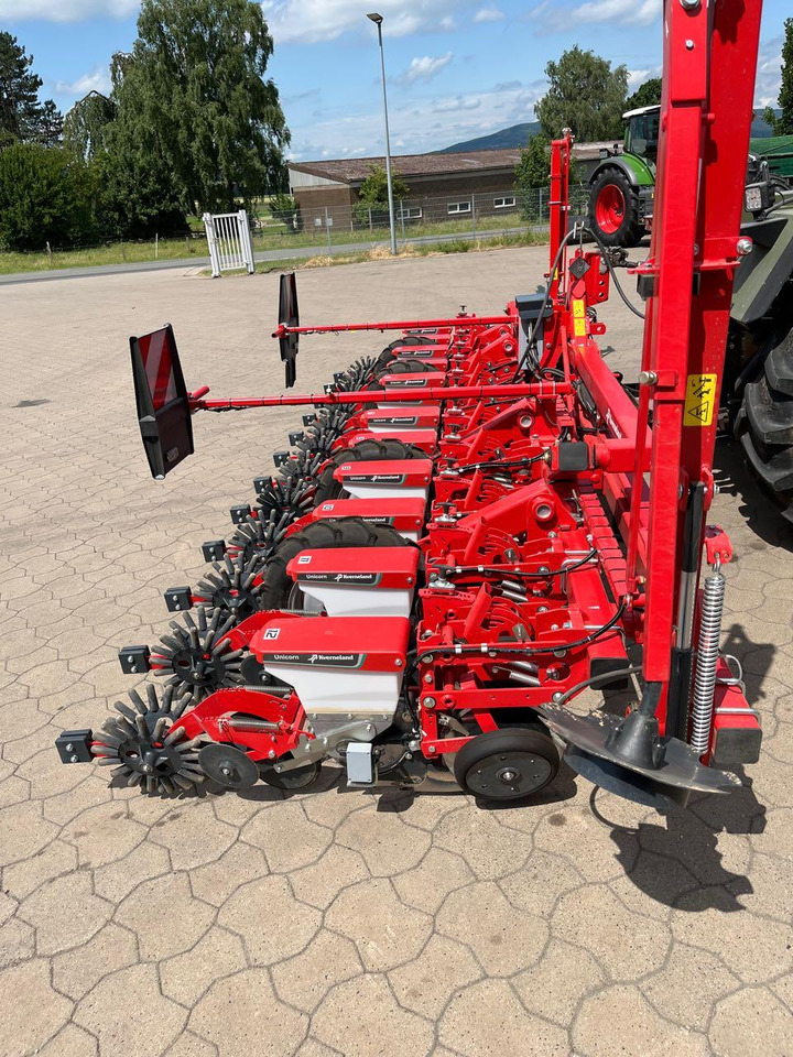 Kverneland Unicorn SD e-drive - Precision sowing machine: picture 1 Kverneland Unicorn SD e-drive - Precision sowing machine: picture 1