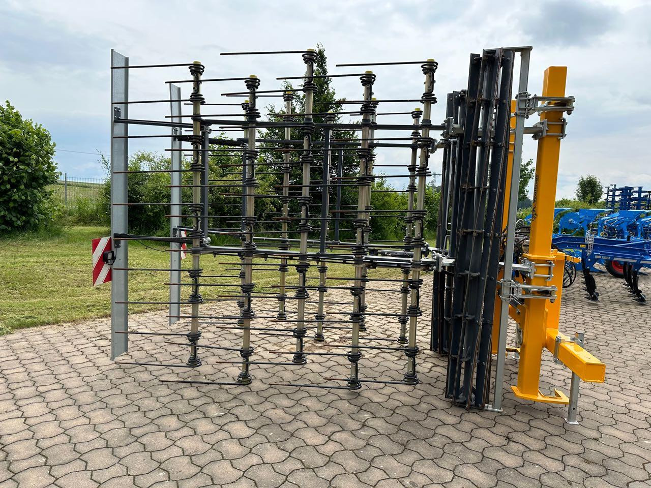 Wallner Strohstriegel WSM 600 - Spring tine harrow: picture 2 Wallner Strohstriegel WSM 600 - Spring tine harrow: picture 2