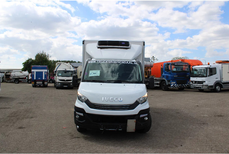 Iveco Daily 35S18 + carrier + electric + 3P - Refrigerated van: picture 5 Iveco Daily 35S18 + carrier + electric + 3P - Refrigerated van: picture 5