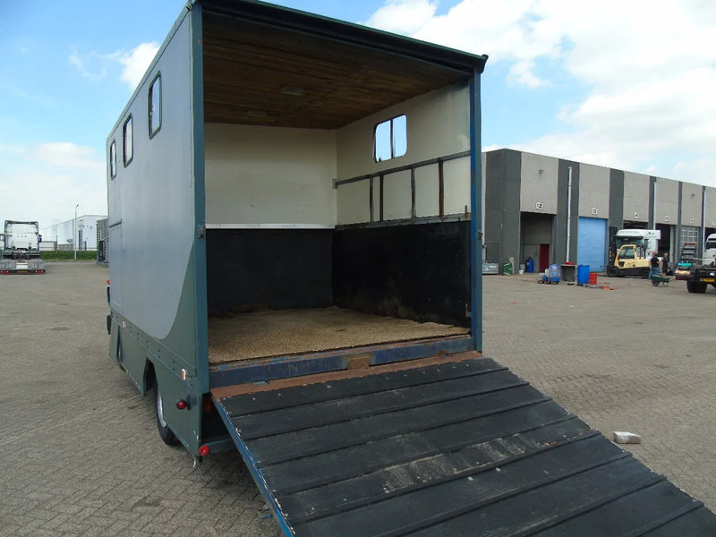 MAN 10 .150 + 2-3 HORSES + MANUAL - Horse truck: picture 2 MAN 10 .150 + 2-3 HORSES + MANUAL - Horse truck: picture 2