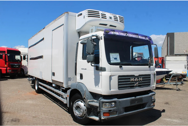 MAN TGM 18.280 + EURO 4 + LIFT + 18T - Refrigerator truck: picture 4 MAN TGM 18.280 + EURO 4 + LIFT + 18T - Refrigerator truck: picture 4